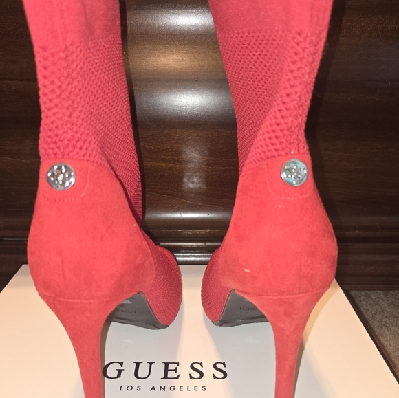 Red Guess Booties - Picture 8 of 8